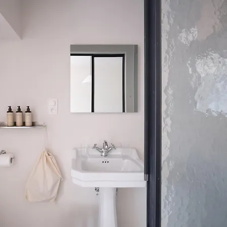 Getaway Escape Near The